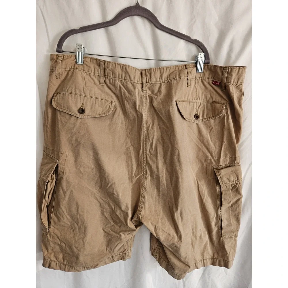 Levi's Men's Cargo Shorts Size 42 Khaki Tan WaterLess Utility Ripstop Pockets
